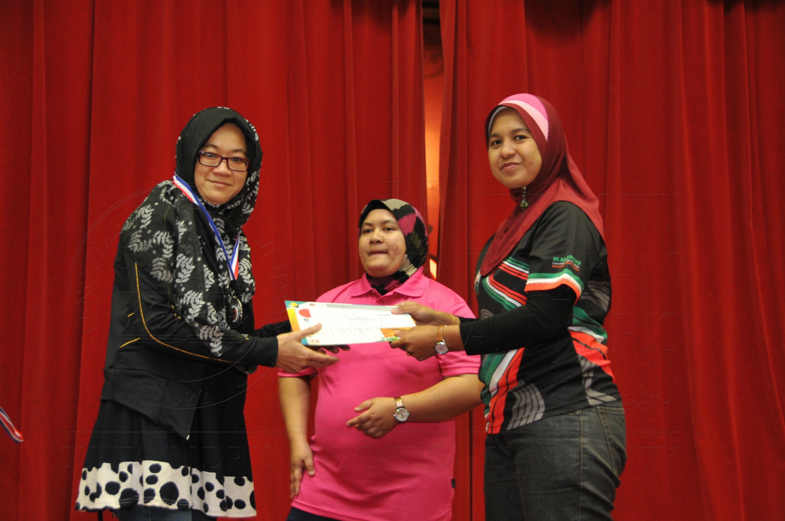 PRO15 158 CATUR HAS 9485